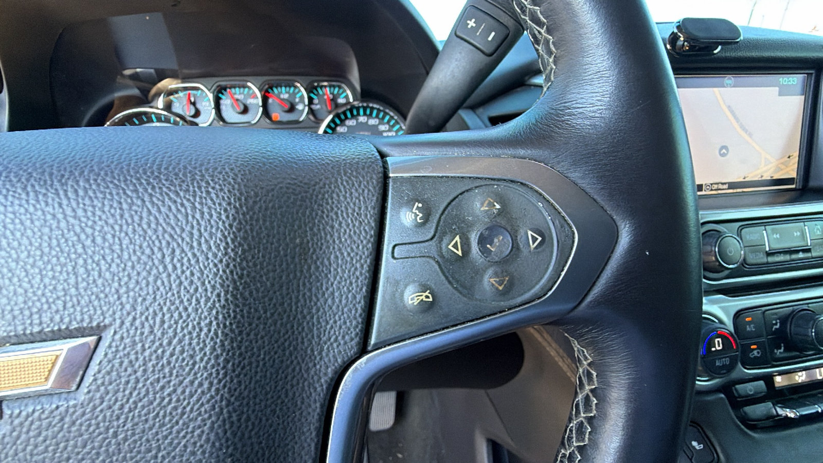 Used 2016 Chevrolet Tahoe LT AWD/4WD image 32