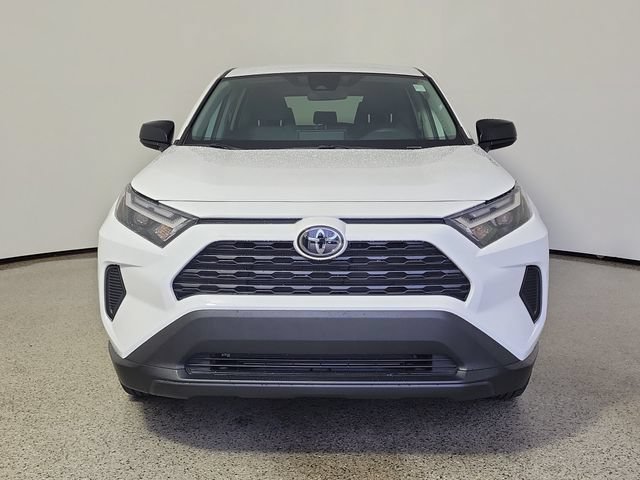 Used 2024 Toyota RAV4 LE AWD/4WD image 3