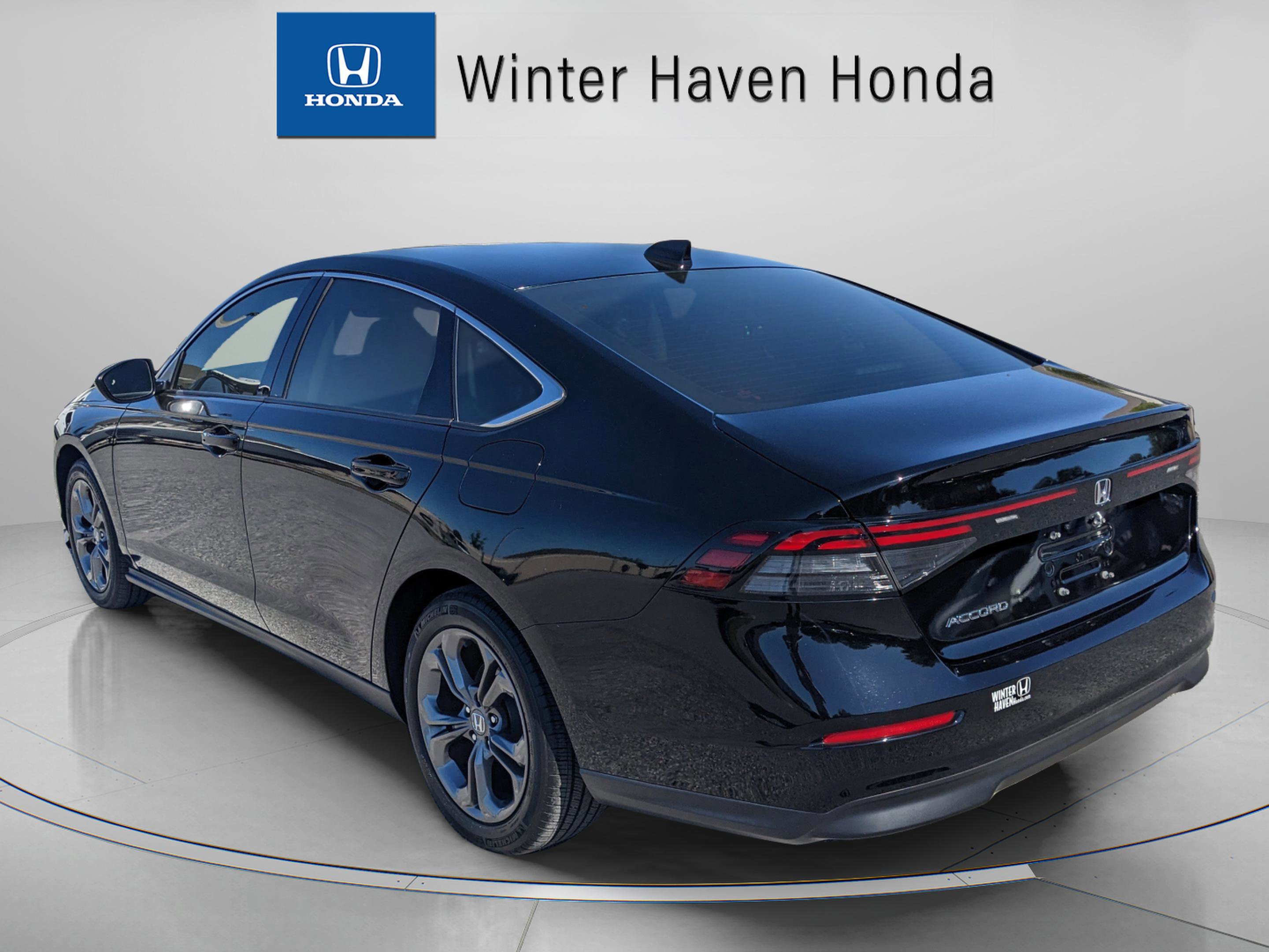 Used 2023 Honda Accord EX image 6