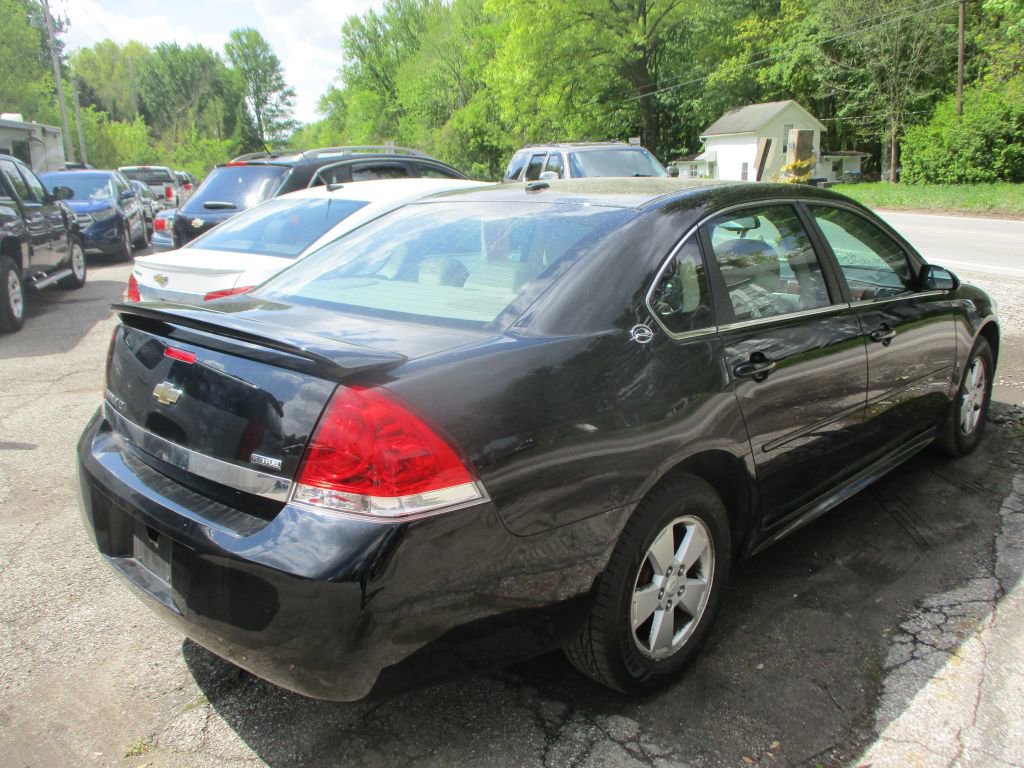 Used 2009 Chevrolet Impala LT w/ Luxury Edition Package FWD image 4