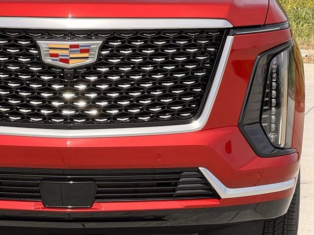 New 2026 Cadillac Escalade Luxury image 8