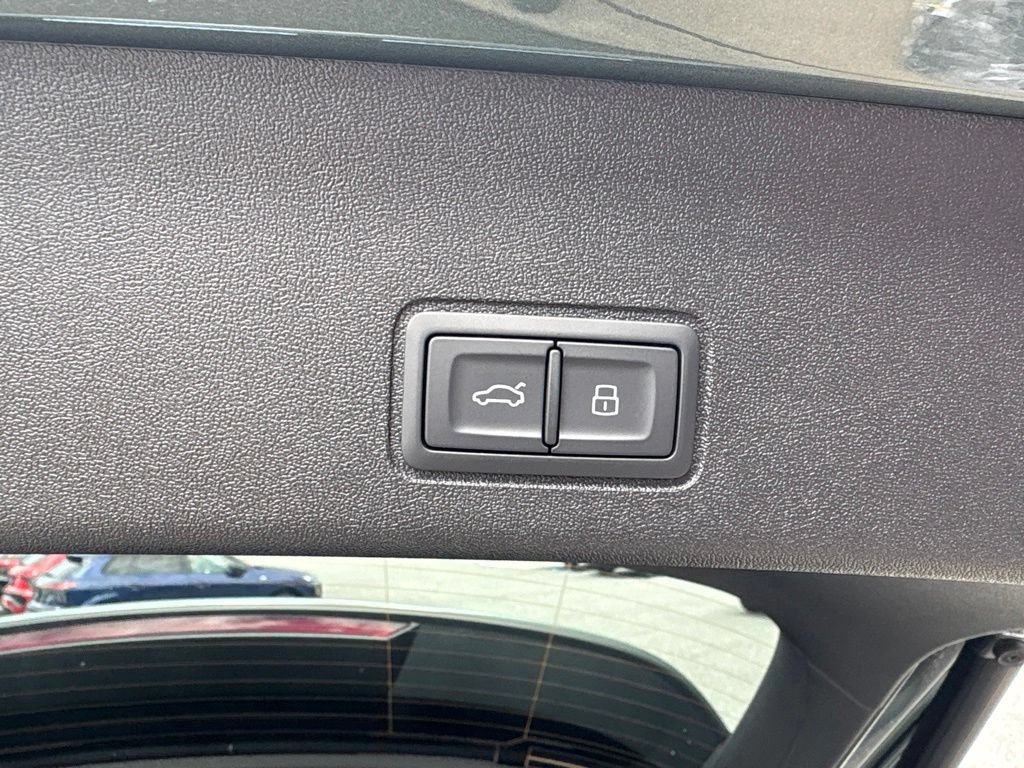 New 2026 Audi Q3 quattro 2.0T AWD/4WD image 31