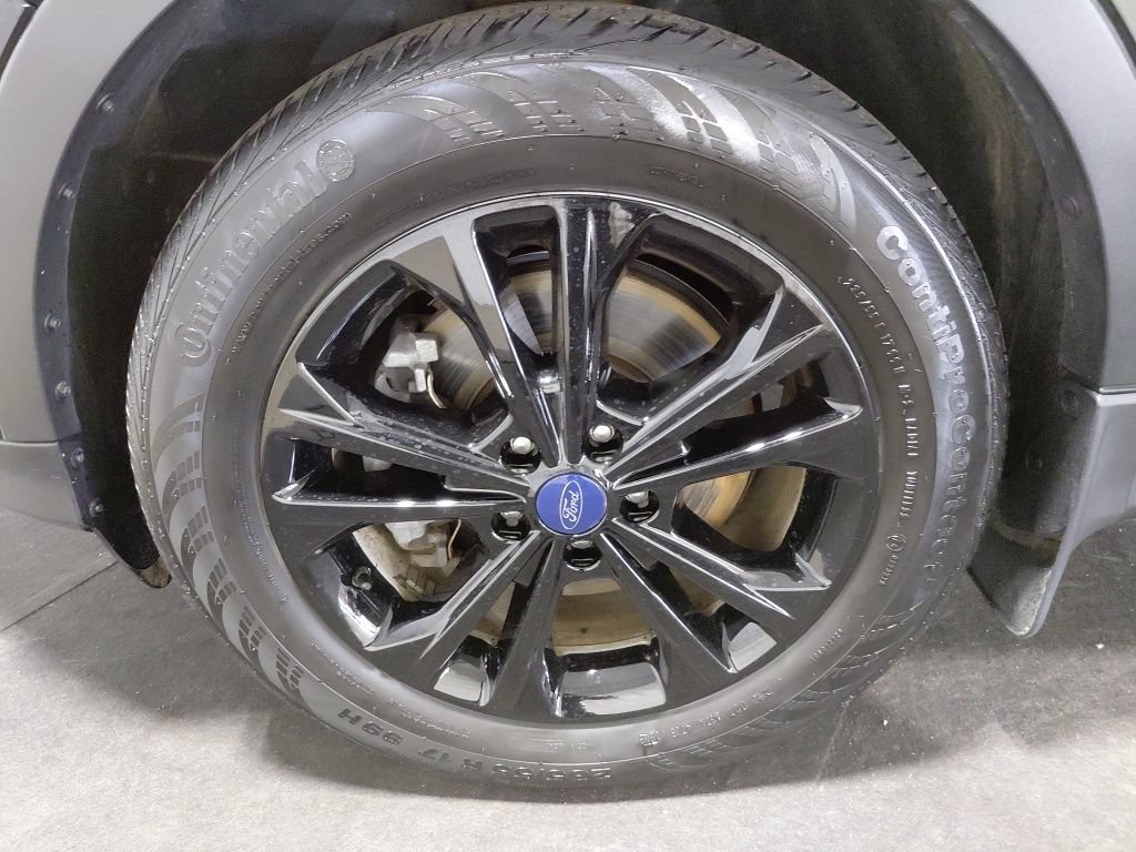 Used 2019 Ford Escape SEL AWD/4WD image 30