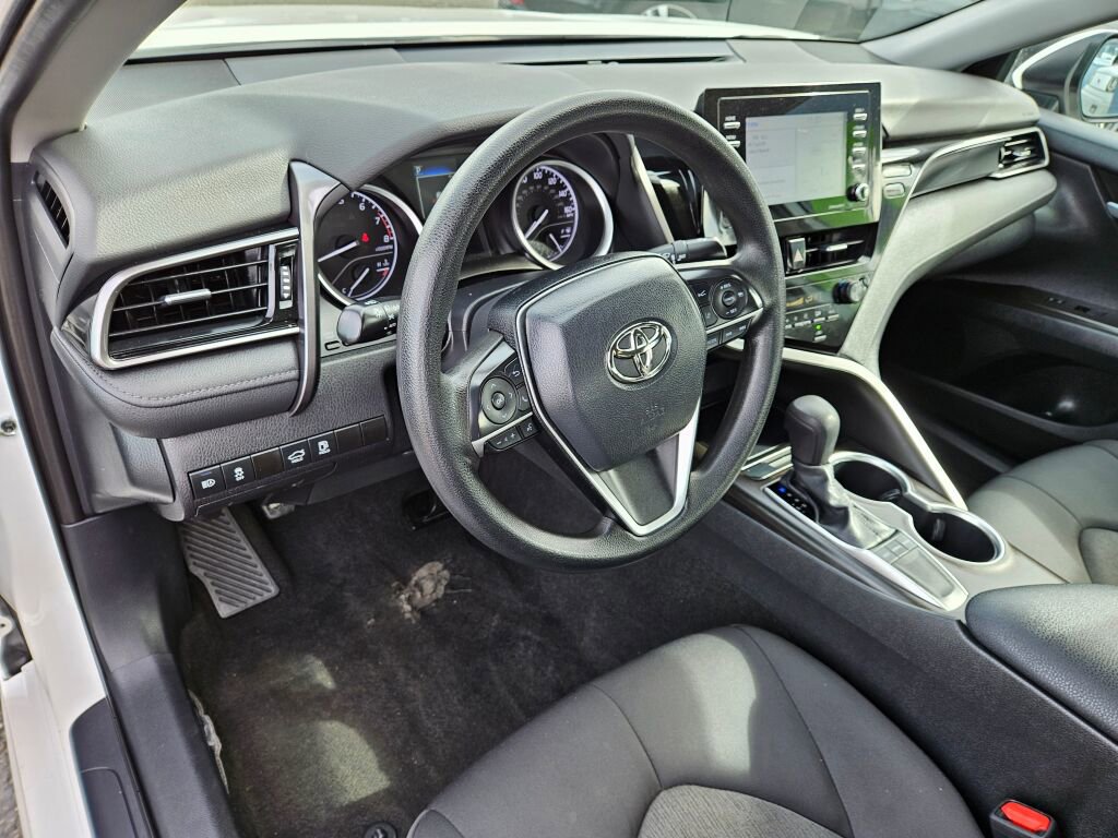 Used 2024 Toyota Camry LE FWD image 16