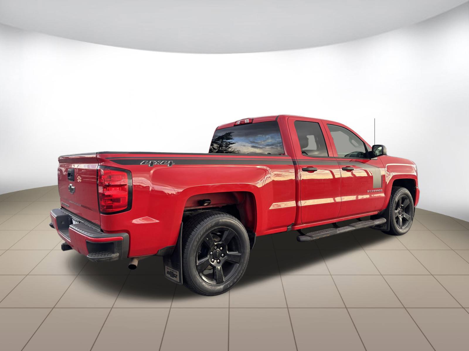 Used 2017 Chevrolet Silverado 1500 Custom w/ Rally 1 Edition AWD/4WD image 7