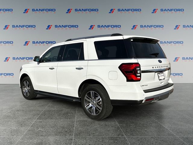 Used 2024 Ford Expedition Limited image 3