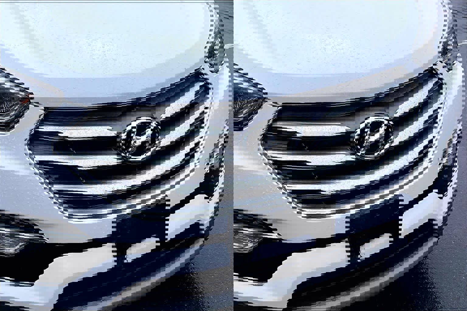 Used 2018 Hyundai Santa Fe Sport image 29