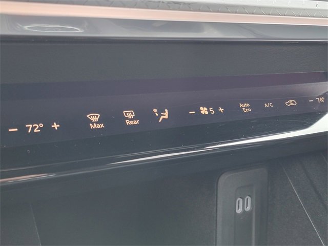 Used 2025 Jeep Wagoneer S Limited image 29