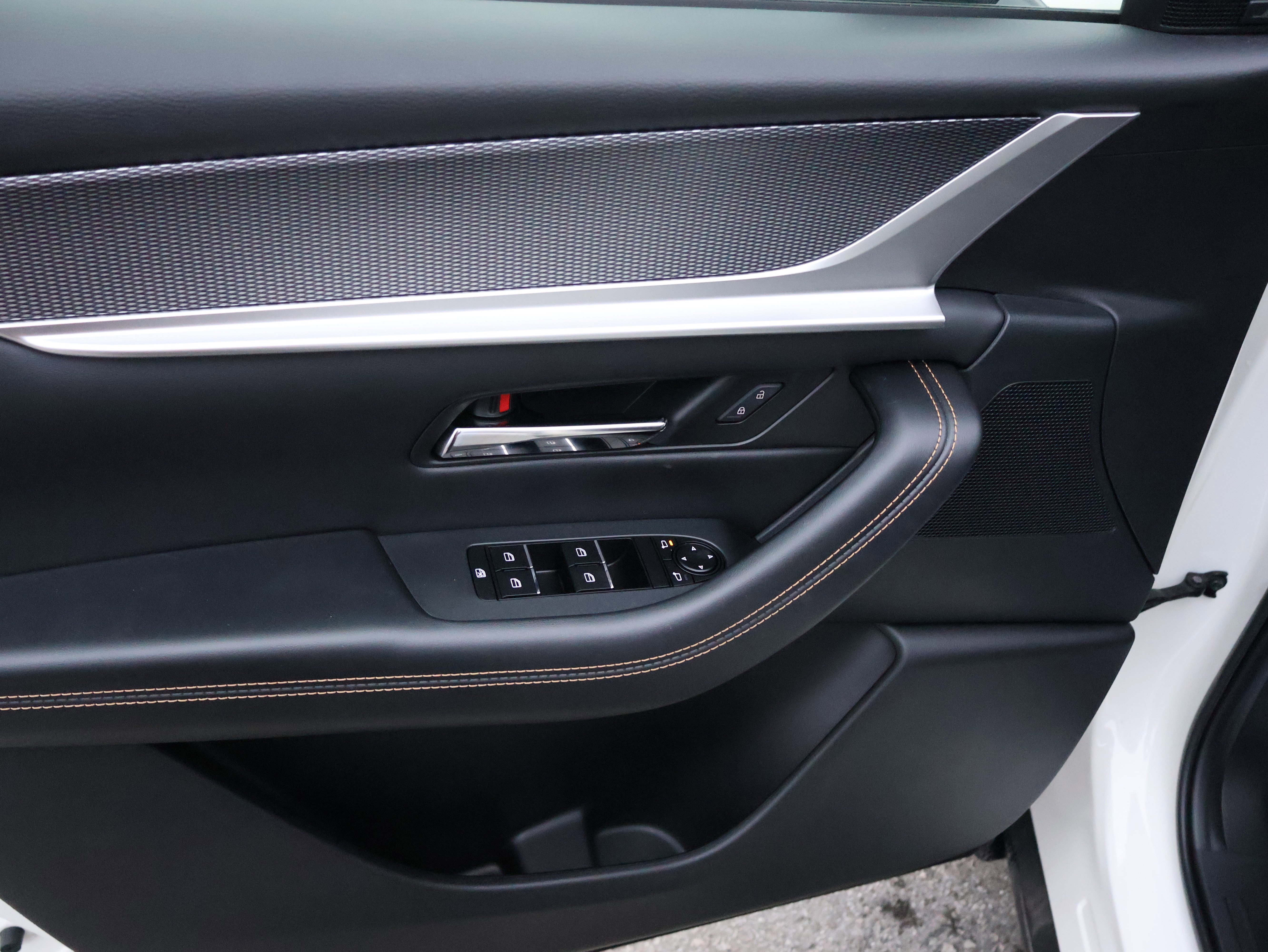 Used 2025 MAZDA CX-70 3.3 Turbo w/ Premium Package image 25