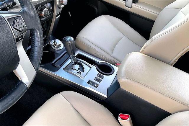 Used 2017 Toyota 4Runner SR5 Premium AWD/4WD image 18