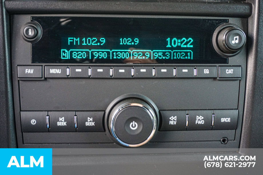 Used 2025 Chevrolet Express 3500 Extended w/ Driver Convenience Package RWD image 38