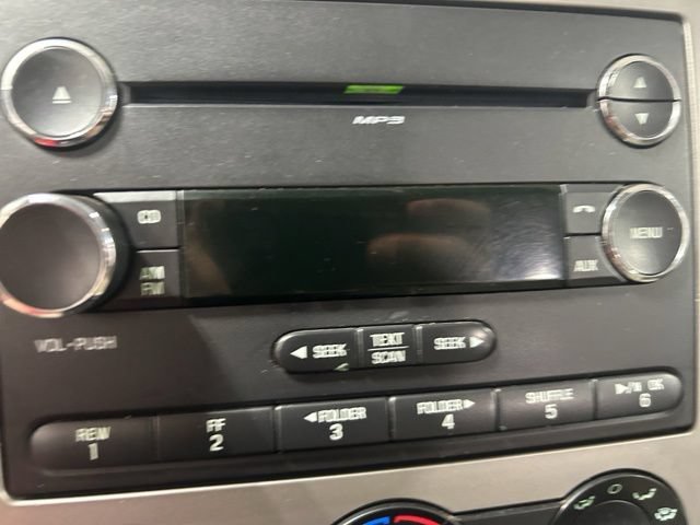 Used 2010 Ford Expedition XLT AWD/4WD image 6