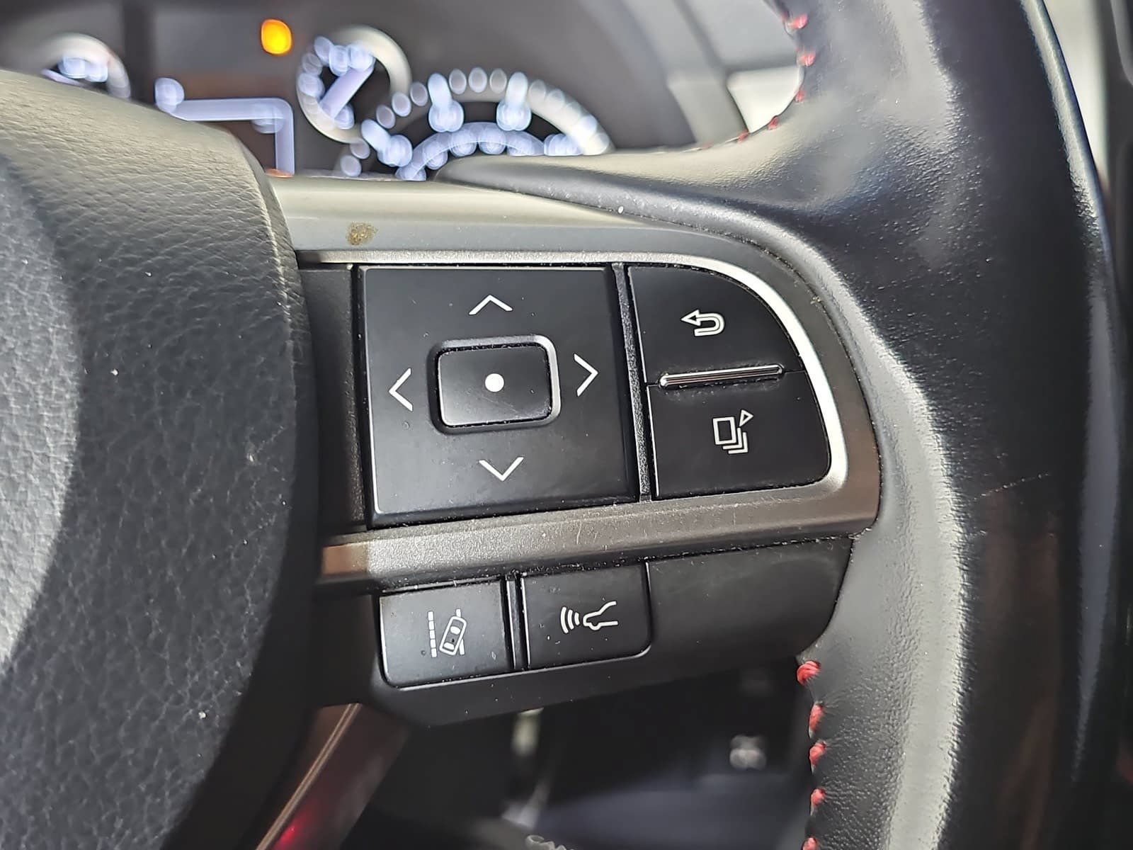 Used 2022 Lexus GX 460 Premium w/ Premium Package AWD/4WD image 16