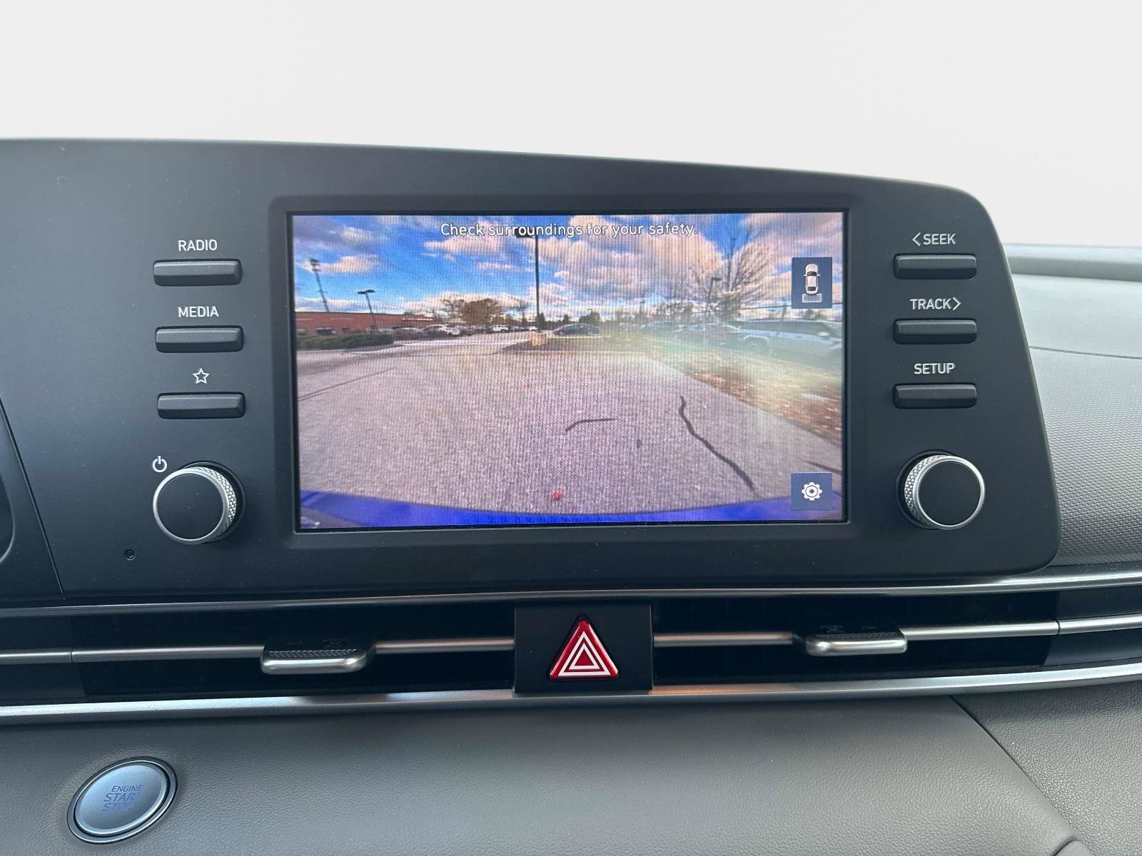 Used 2023 Hyundai Elantra SEL w/ Cargo Package image 24