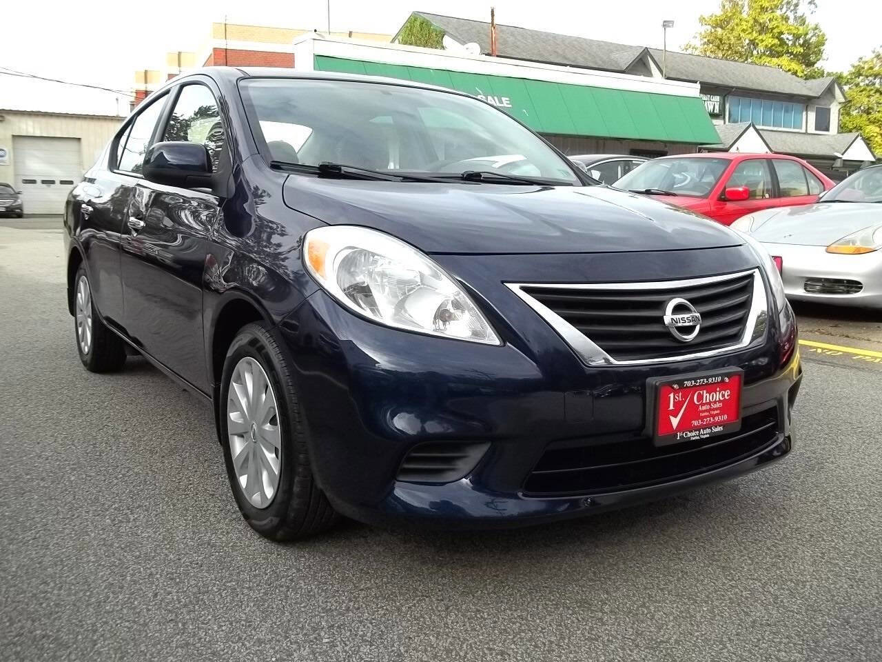 Used 2013 Nissan Versa SV w/ Convenience Pkg image 4