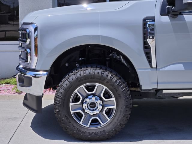 Used 2026 Ford F350 Lariat w/ FX4 Off-Road Package AWD/4WD image 8