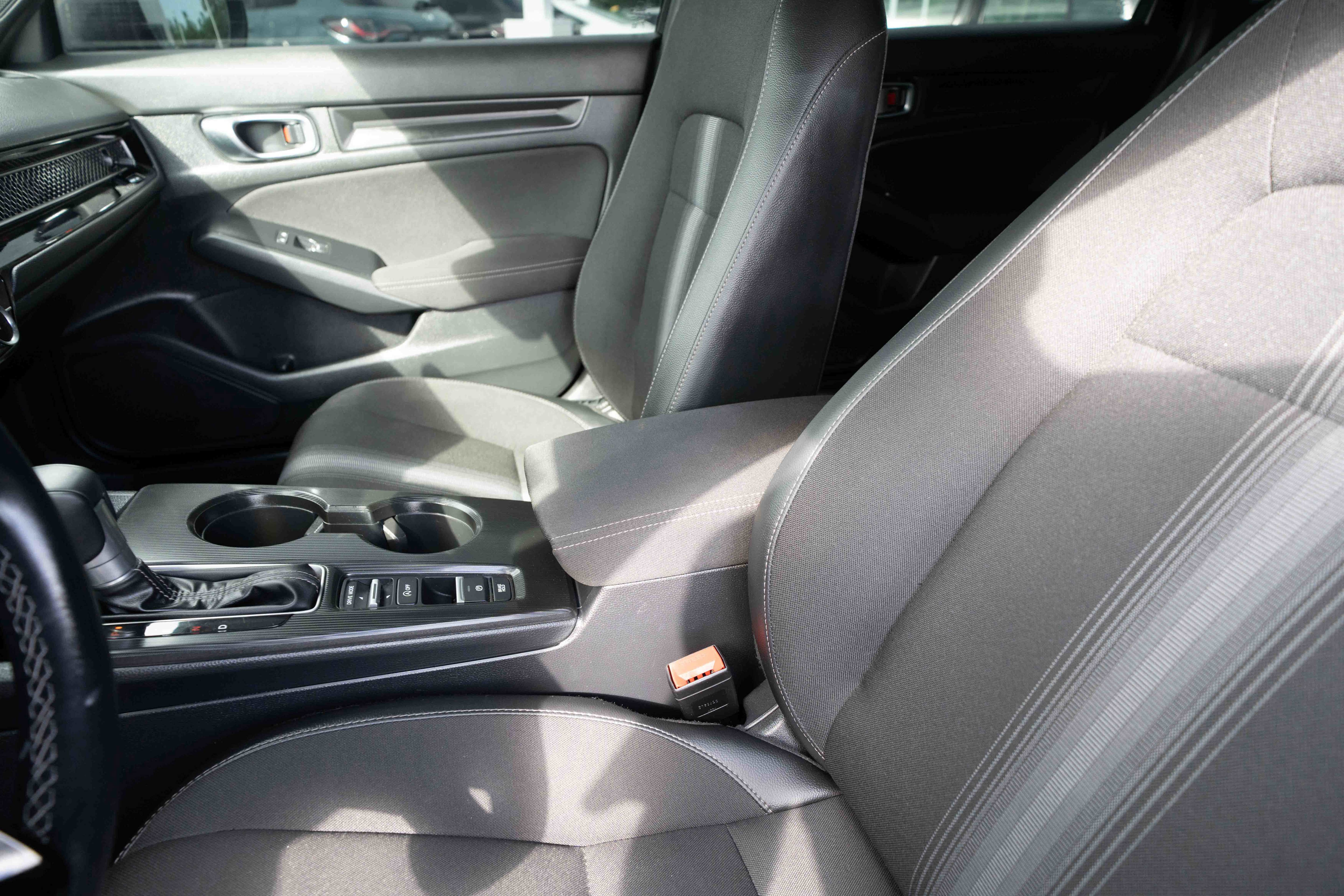 Used 2025 Honda Civic Sport image 10