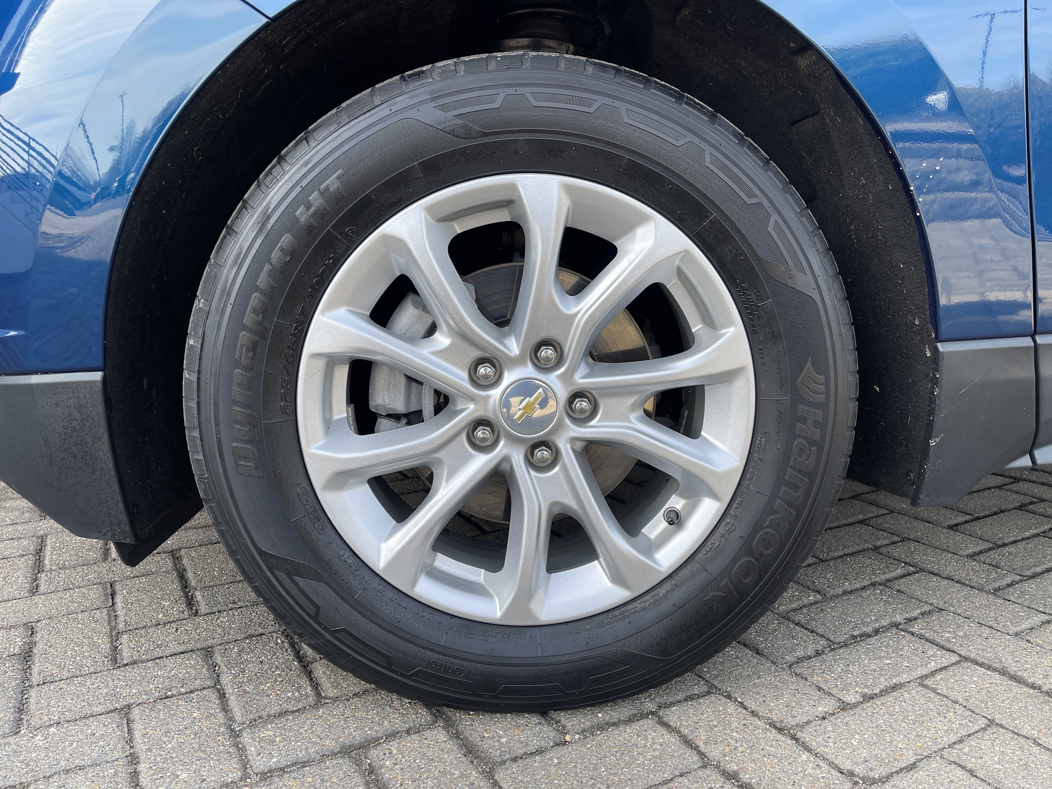 Used 2019 Chevrolet Equinox LT image 11