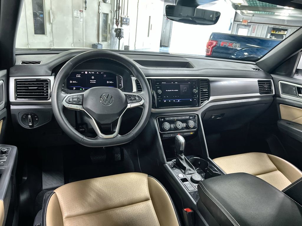 Used 2021 Volkswagen Atlas Cross Sport SEL AWD/4WD image 20