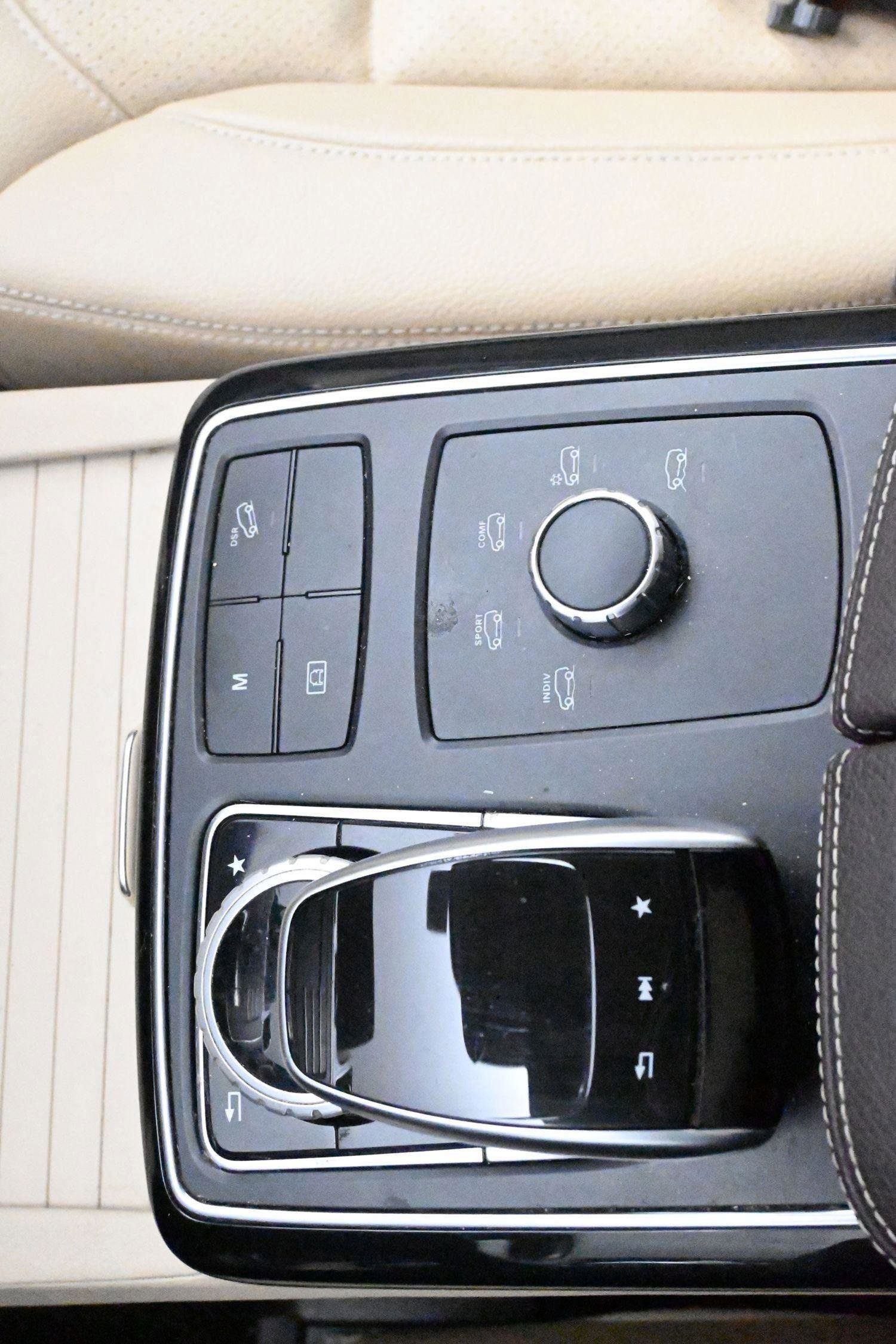 Used 2018 Mercedes-Benz GLE 350 4MATIC image 6