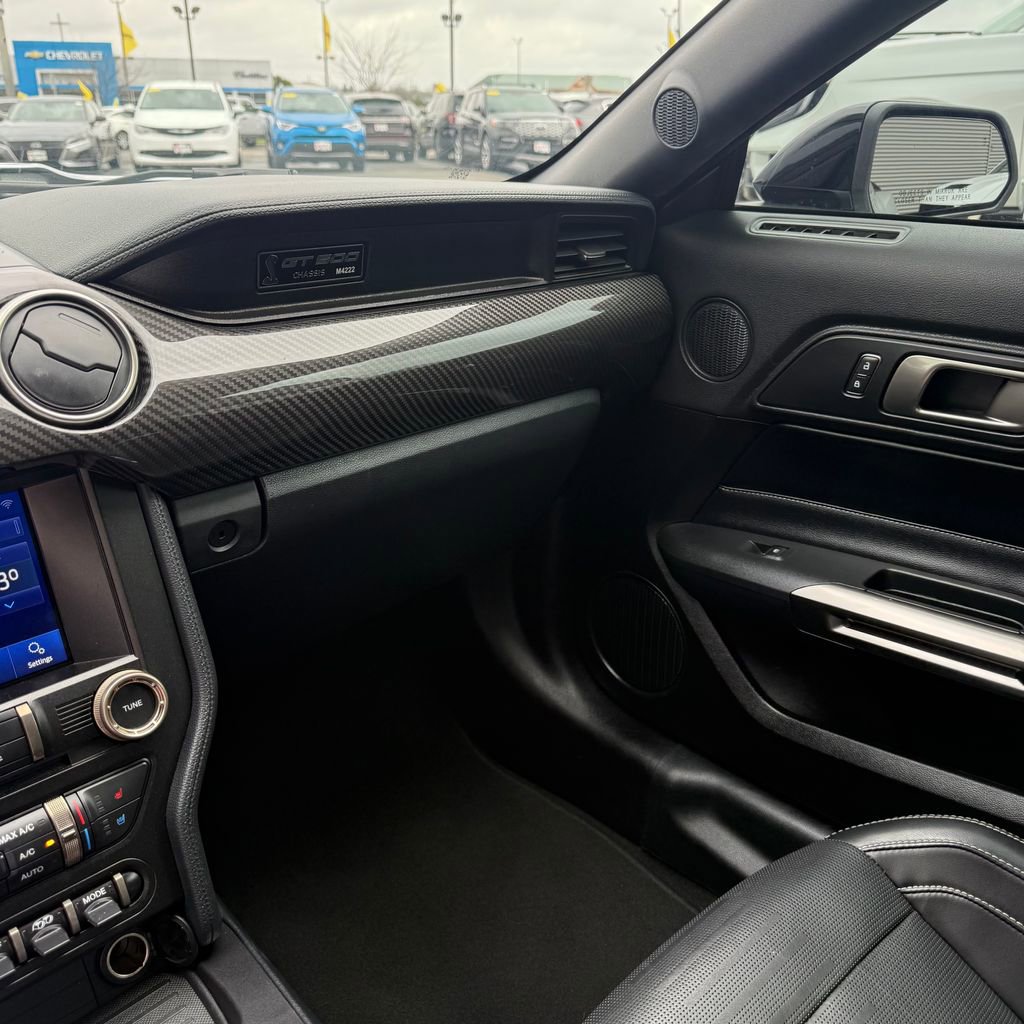 Used 2021 Ford Mustang Shelby GT500 w/ Technology Package image 24