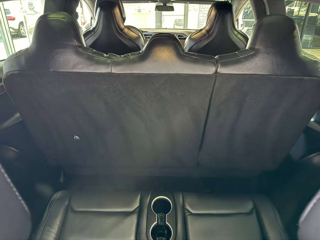 Used 2017 Tesla Model X 100D image 48