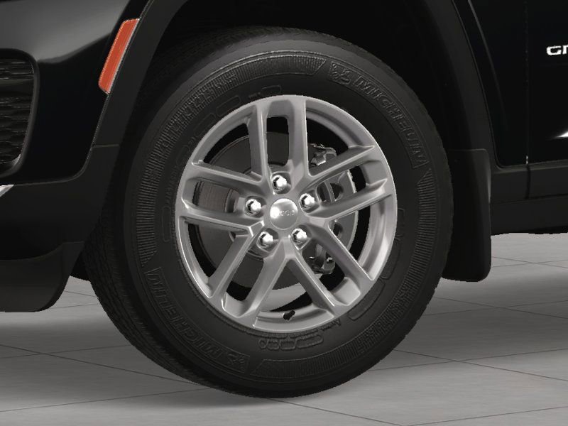 New 2025 Jeep Grand Cherokee Laredo X w/ Luxury Tech Group I image 11