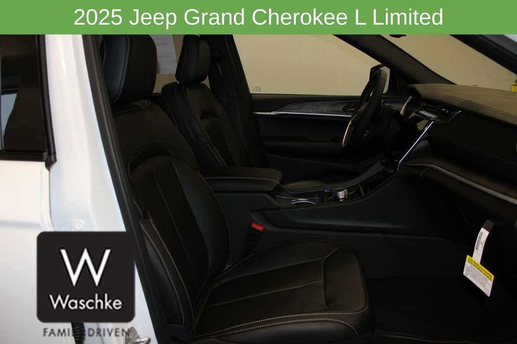 New 2025 Jeep Grand Cherokee L Limited w/ Trailer Tow Package image 26