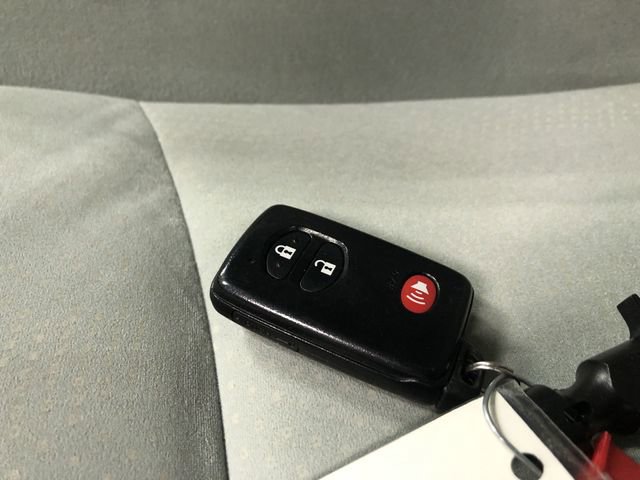 Used 2012 Toyota Prius V Two image 29