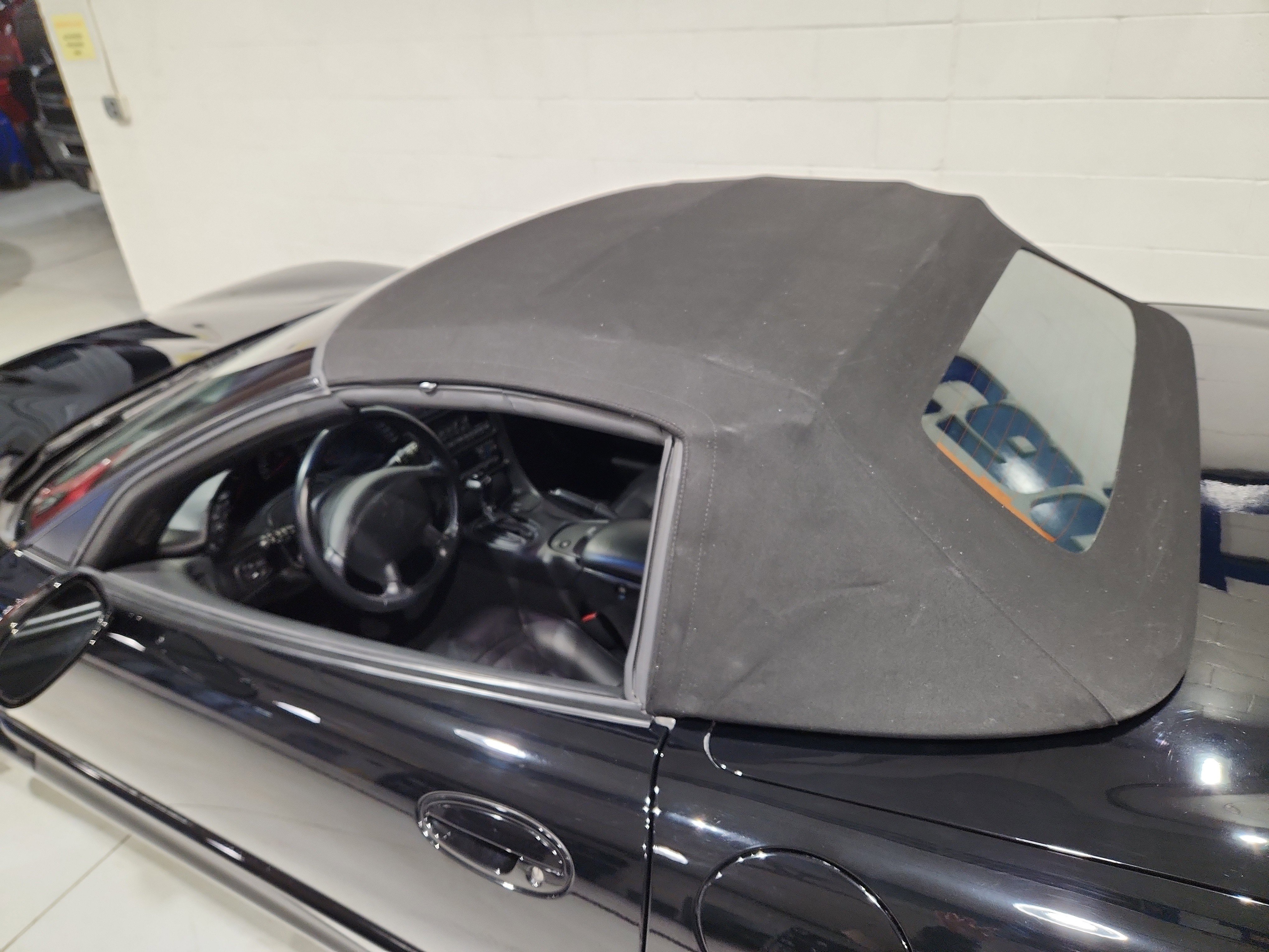 Used 2002 Chevrolet Corvette w/ Preferred Equipment Group2 image 6