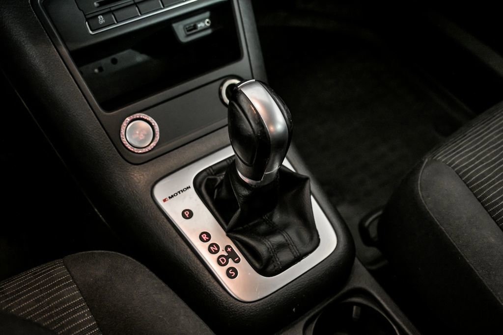 Used 2017 Volkswagen Tiguan Limited image 20