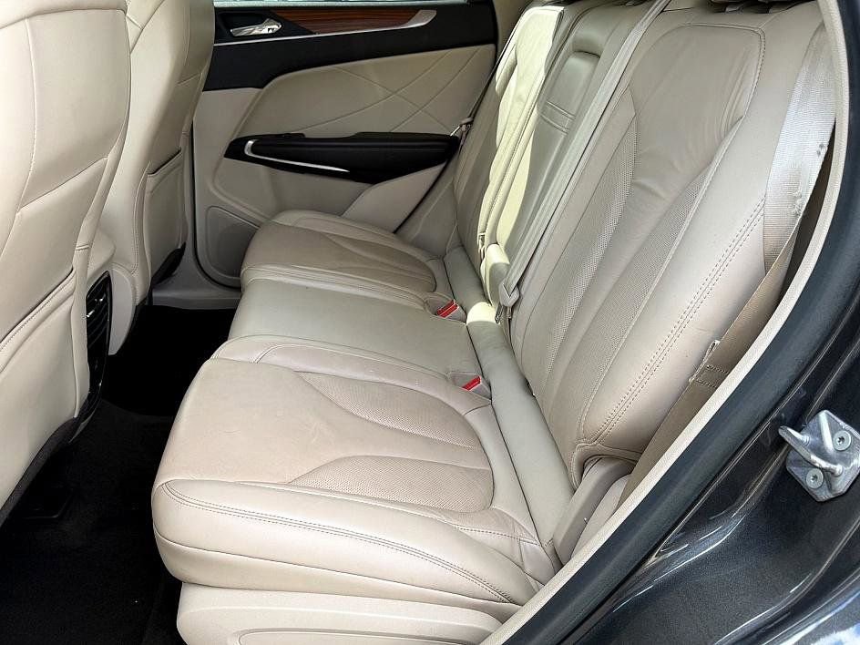 Used 2019 Lincoln MKC Select w/ Select Plus Package image 34