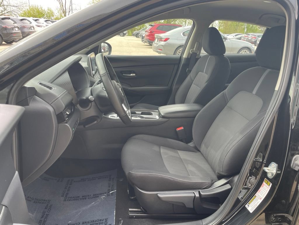 Used 2024 Nissan Sentra SV w/ All-Weather Package FWD image 8
