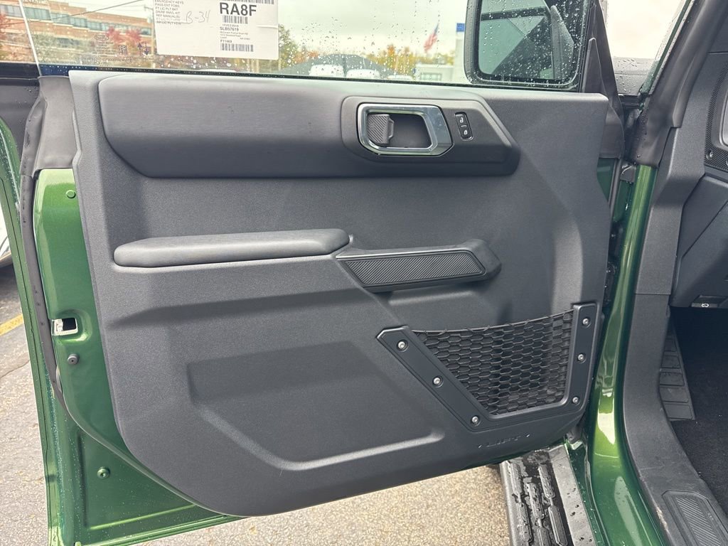 New 2025 Ford Bronco Outer Banks w/ Sasquatch Package image 11