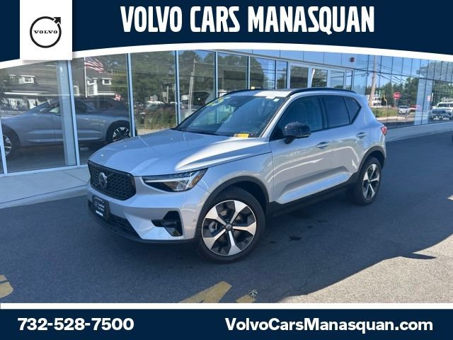 Certified 2025 Volvo XC40 B5 Plus