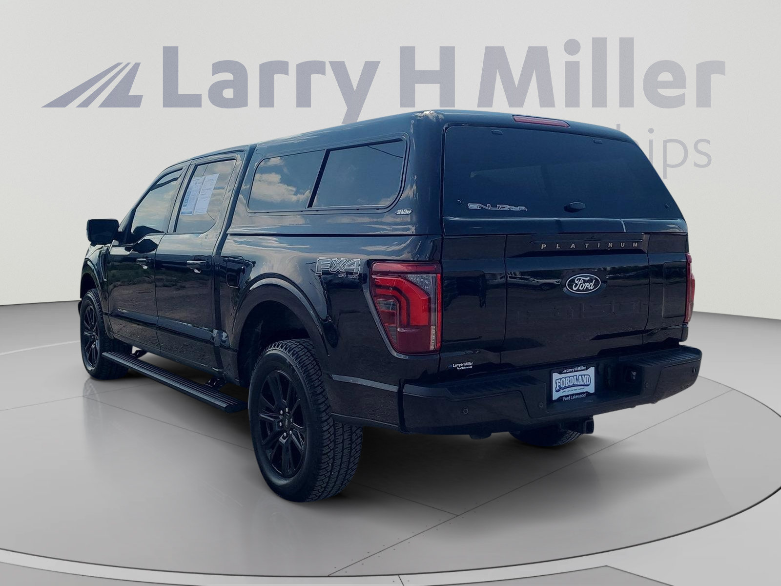 Used 2025 Ford F150 Platinum w/ FX4 Off-Road Package AWD/4WD image 3