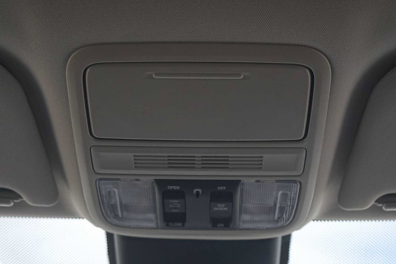 Certified 2026 Honda Odyssey EX-L image 23