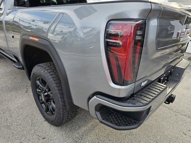 New 2026 GMC Sierra 2500 AT4 w/ AT4 Premium Plus Package image 14