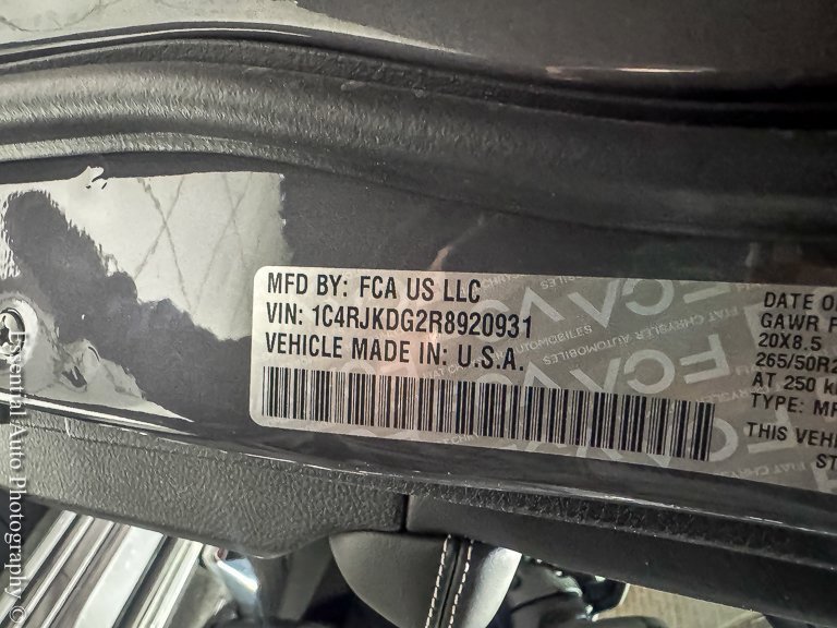 Used 2024 Jeep Grand Cherokee L Overland w/ Trailer Tow Package image 36