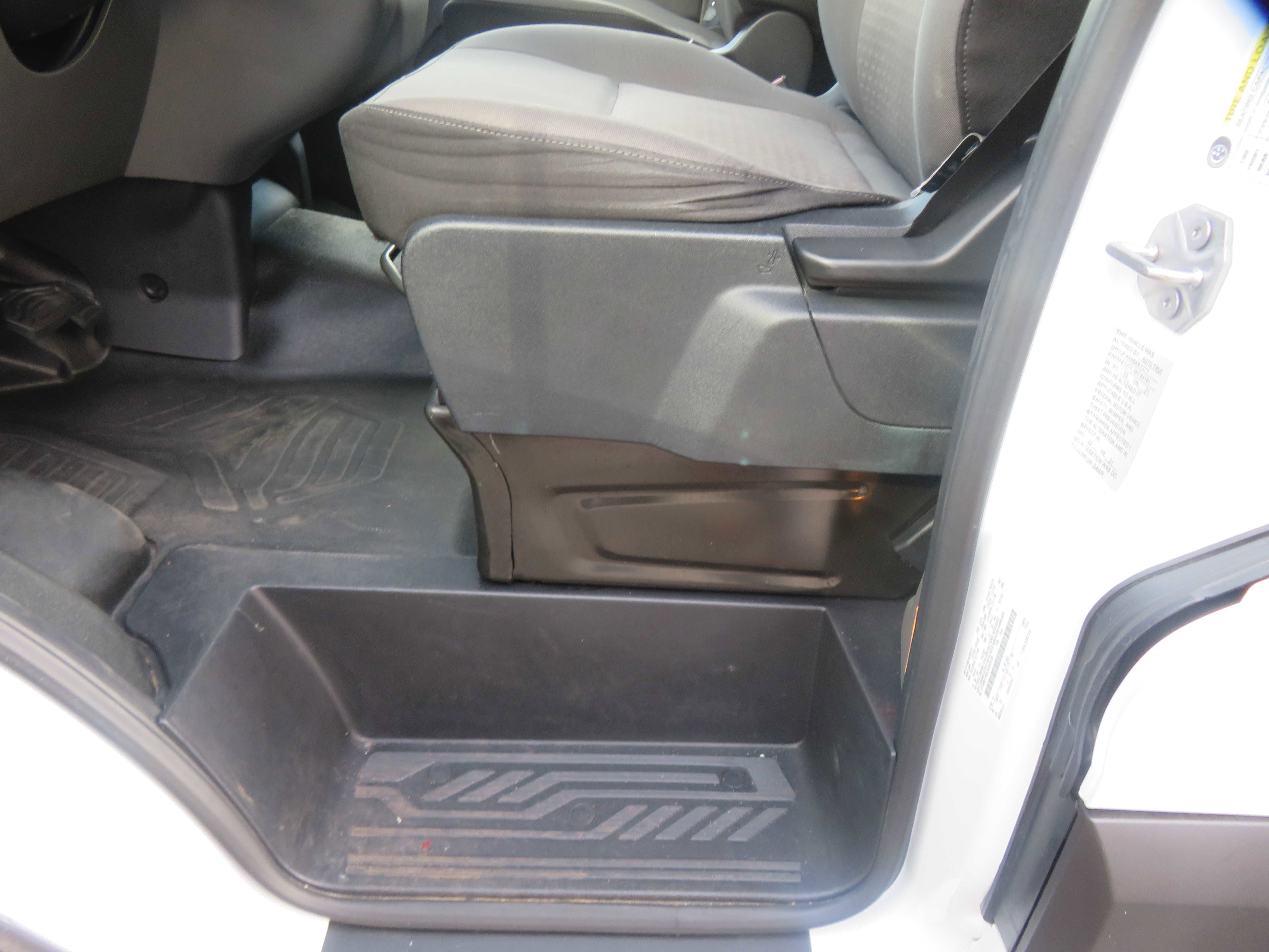 Used 2020 Ford Transit 250 Low Roof image 17