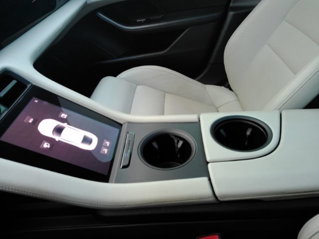 Used 2020 Porsche Taycan 4S AWD/4WD image 42