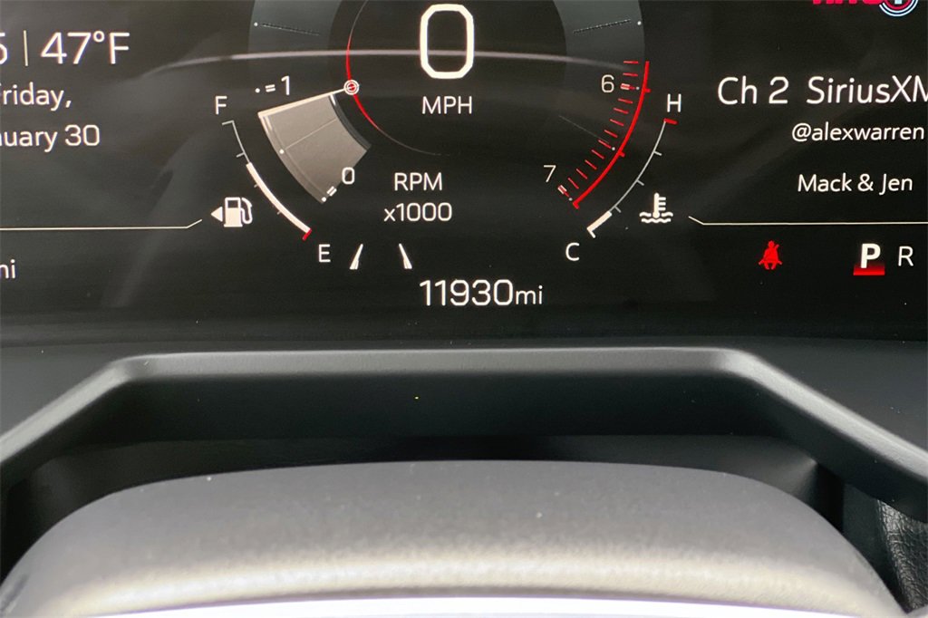 Used 2025 GMC Acadia Elevation image 29