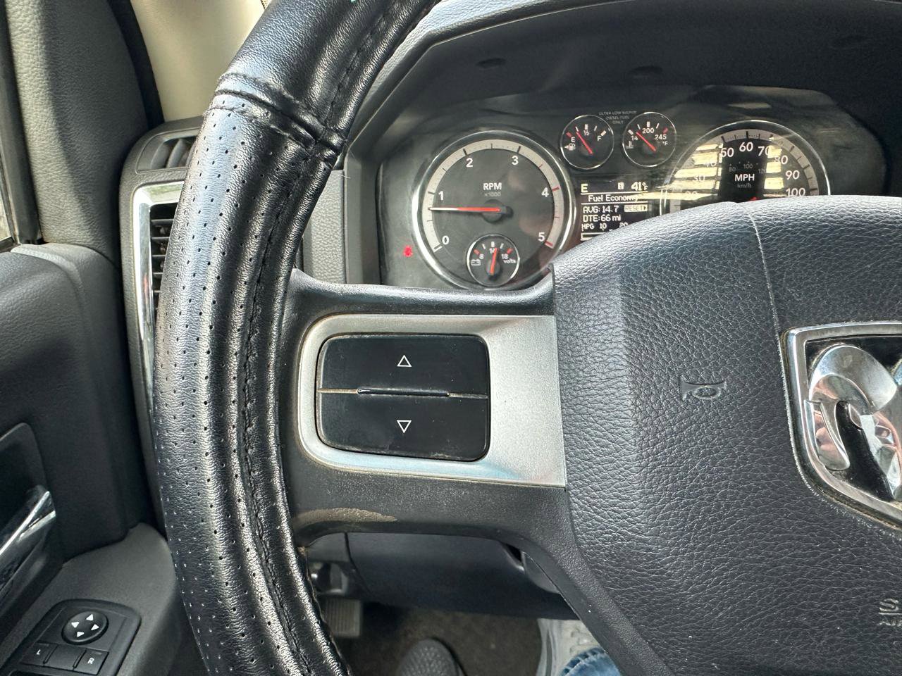 Used 2011 RAM 3500 Laramie w/ HD Snow Plow Prep Group image 13