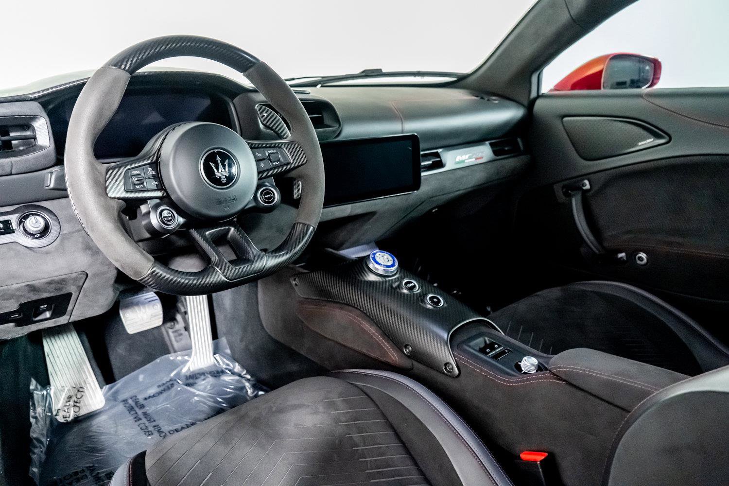 Used 2022 Maserati MC20 Coupe RWD image 2