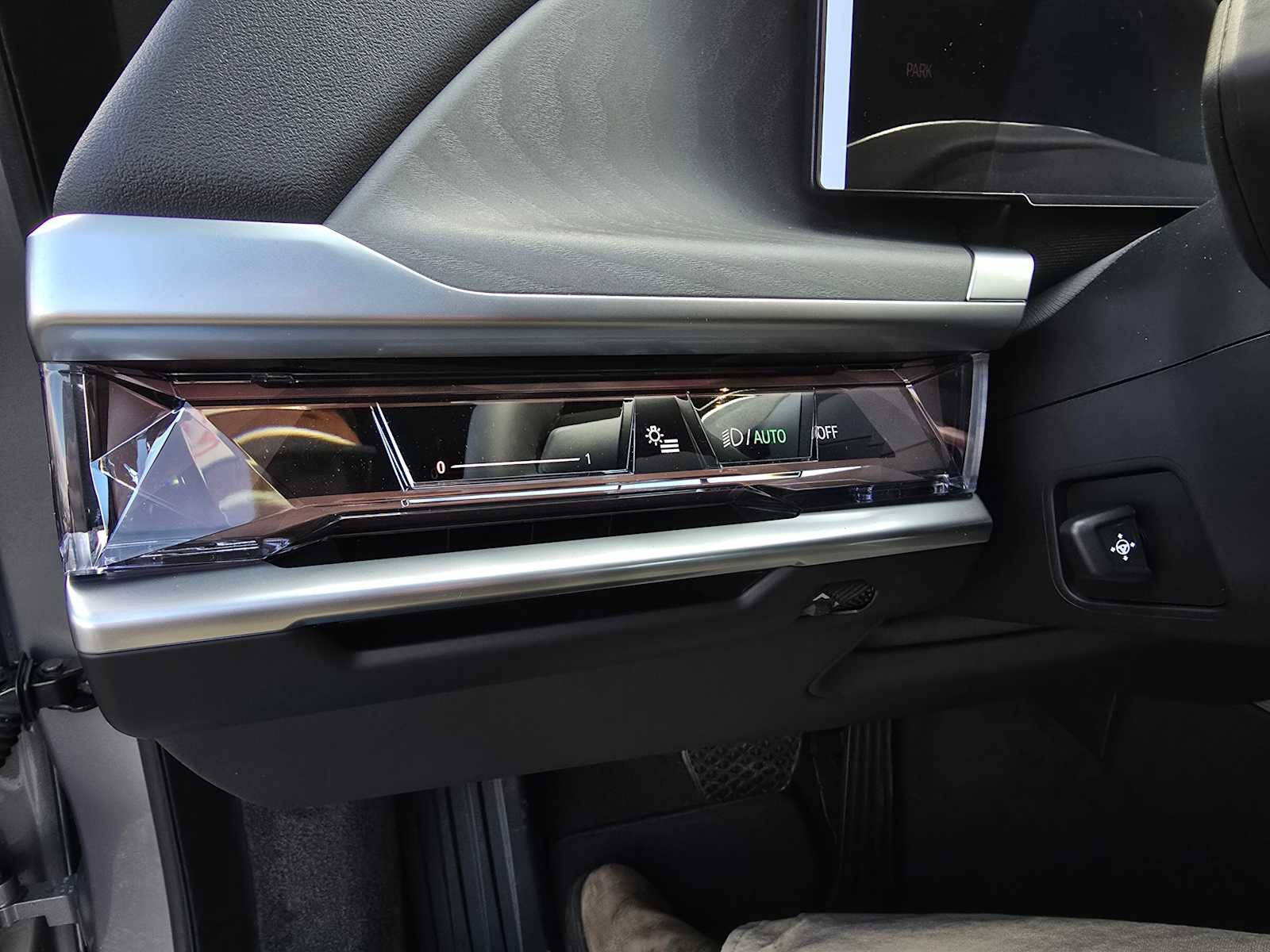 New 2025 BMW i7 xDrive60 image 26