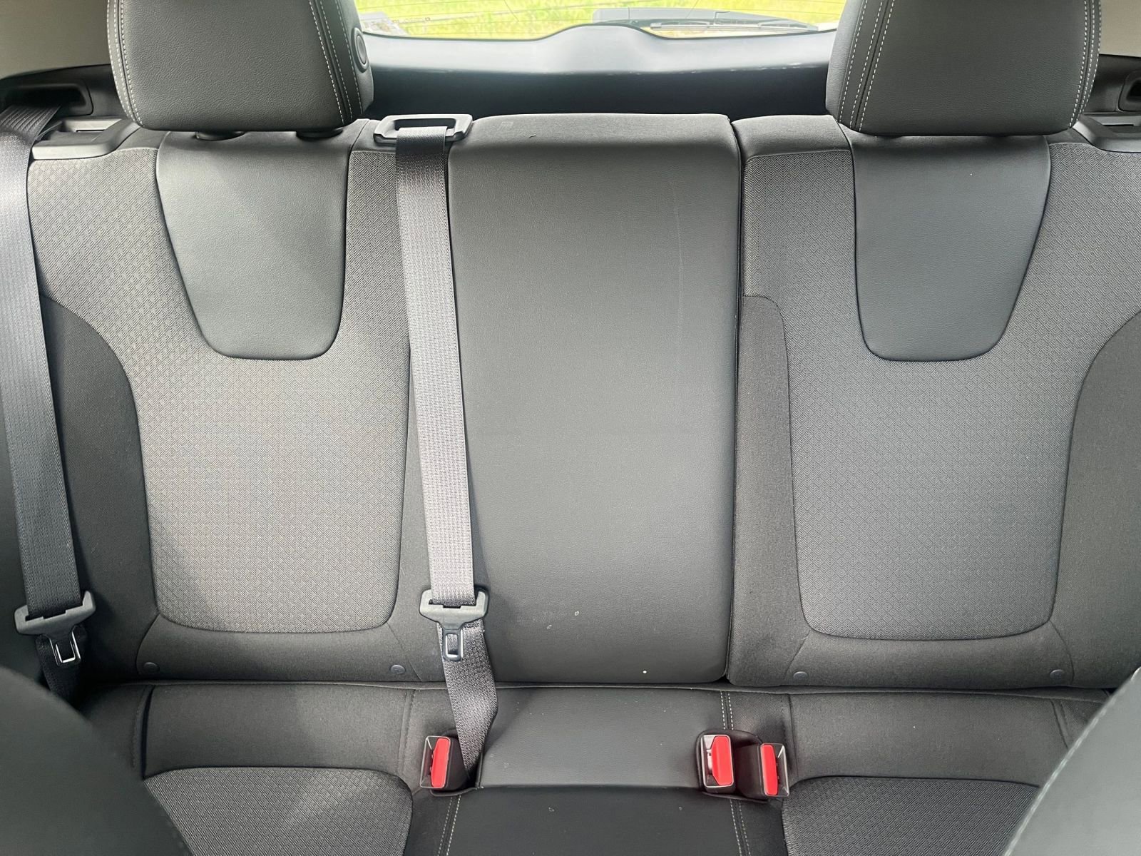 Used 2025 Buick Encore GX Preferred FWD image 36
