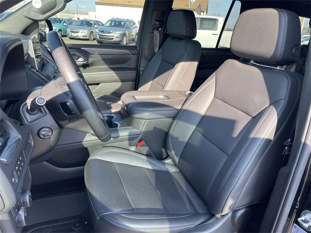 Used 2023 Chevrolet Tahoe Z71 w/ Luxury Package image 11