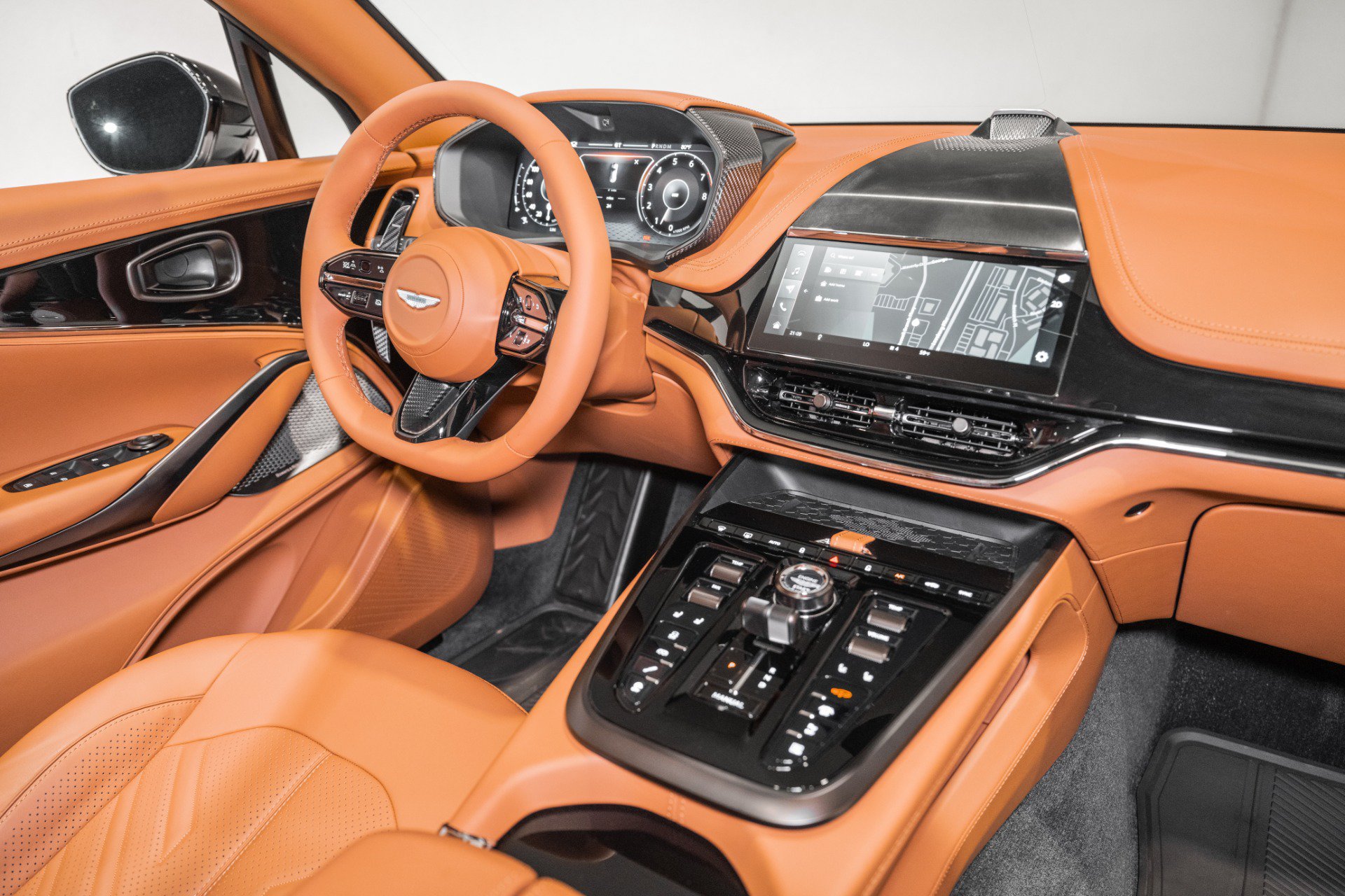 New 2026 Aston Martin DBX 707 AWD/4WD image 23