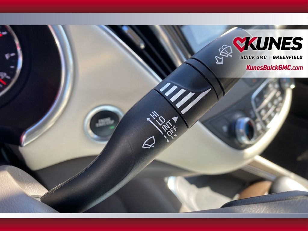 Used 2024 Chevrolet Malibu LT image 22