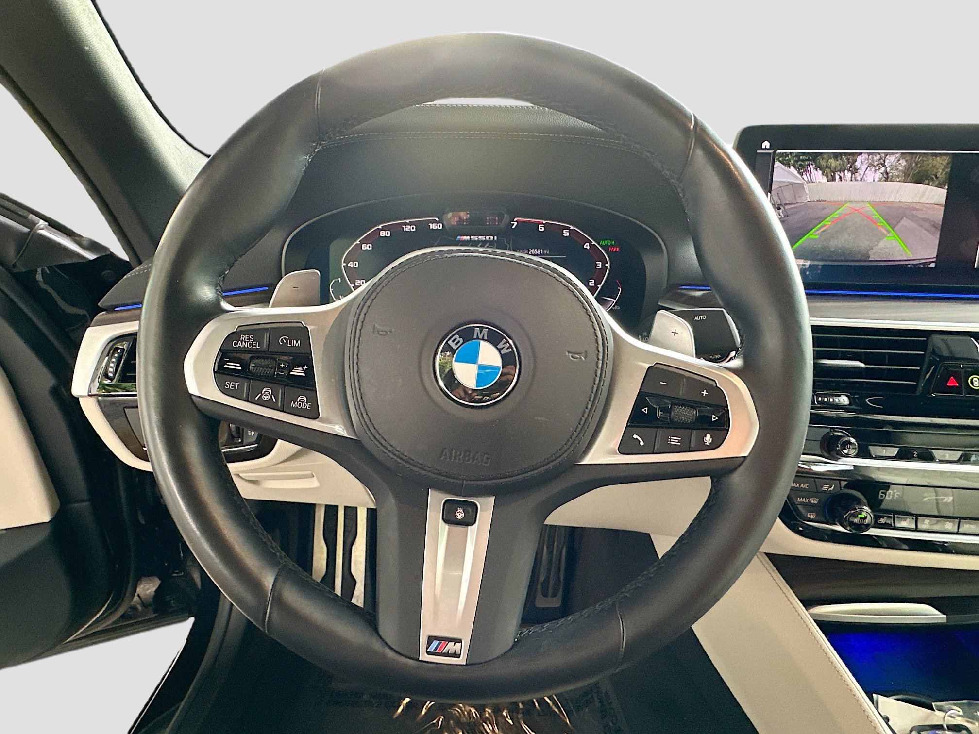 Certified 2023 BMW M550i xDrive w/ Dynamic Handling Package image 11